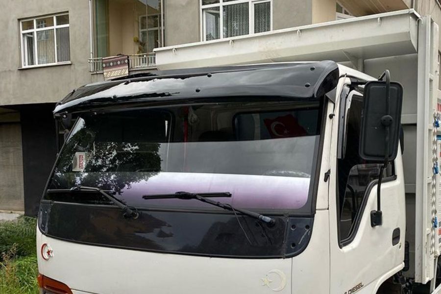 Isuzu Npr Şampiyon Ön Cam Güneşlik