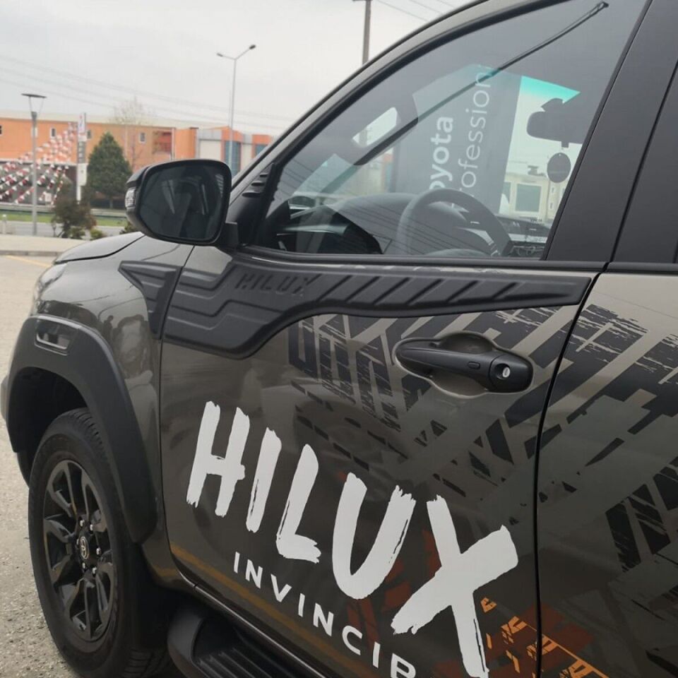 Cappafe Toyota Hilux Uyumlu 2021- Yarasa Kapı Kaplama 4 Parça N11.9995