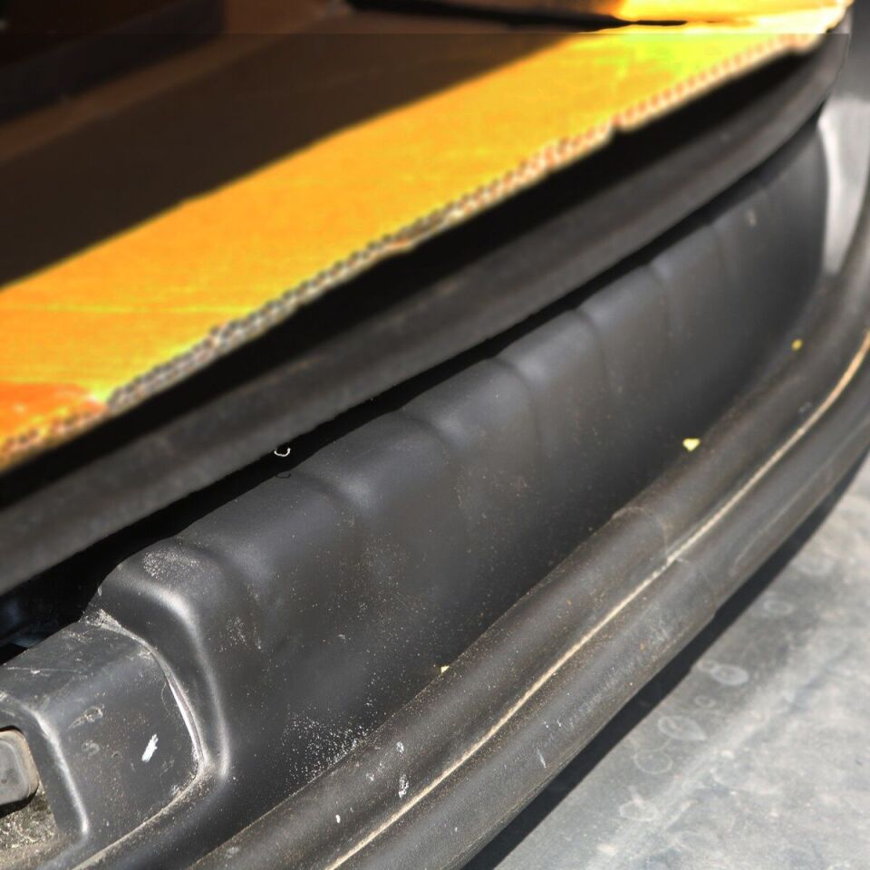Dacia Duster 2010-2017 Bagaj Koruma Eşiği