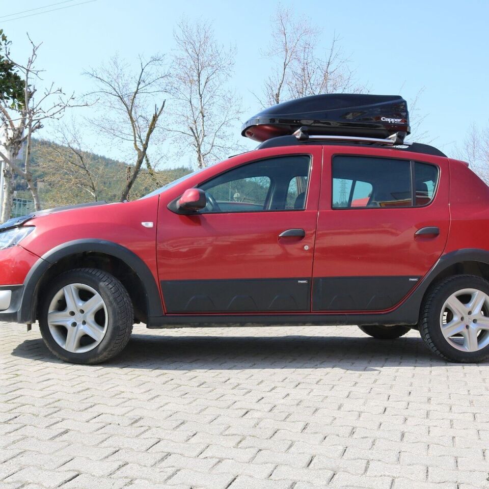 Dacia Sandero 2012 - 2020 Kapı Dodik 4 Parça