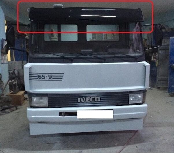 Iveco 65 9 Kamyon Pleksi Ön Cam Güneşlik/ Şapka