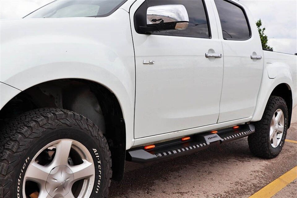 Fiat Fullback Işıklı Yan Basamak 2015+|arp Aqm-s32