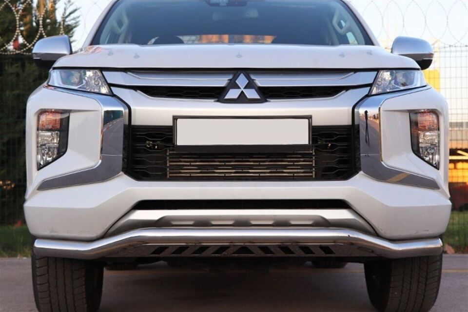 Mitsubishi L200 Gloplus Krom Ön Koruma 2015+ Aqm Pst21
